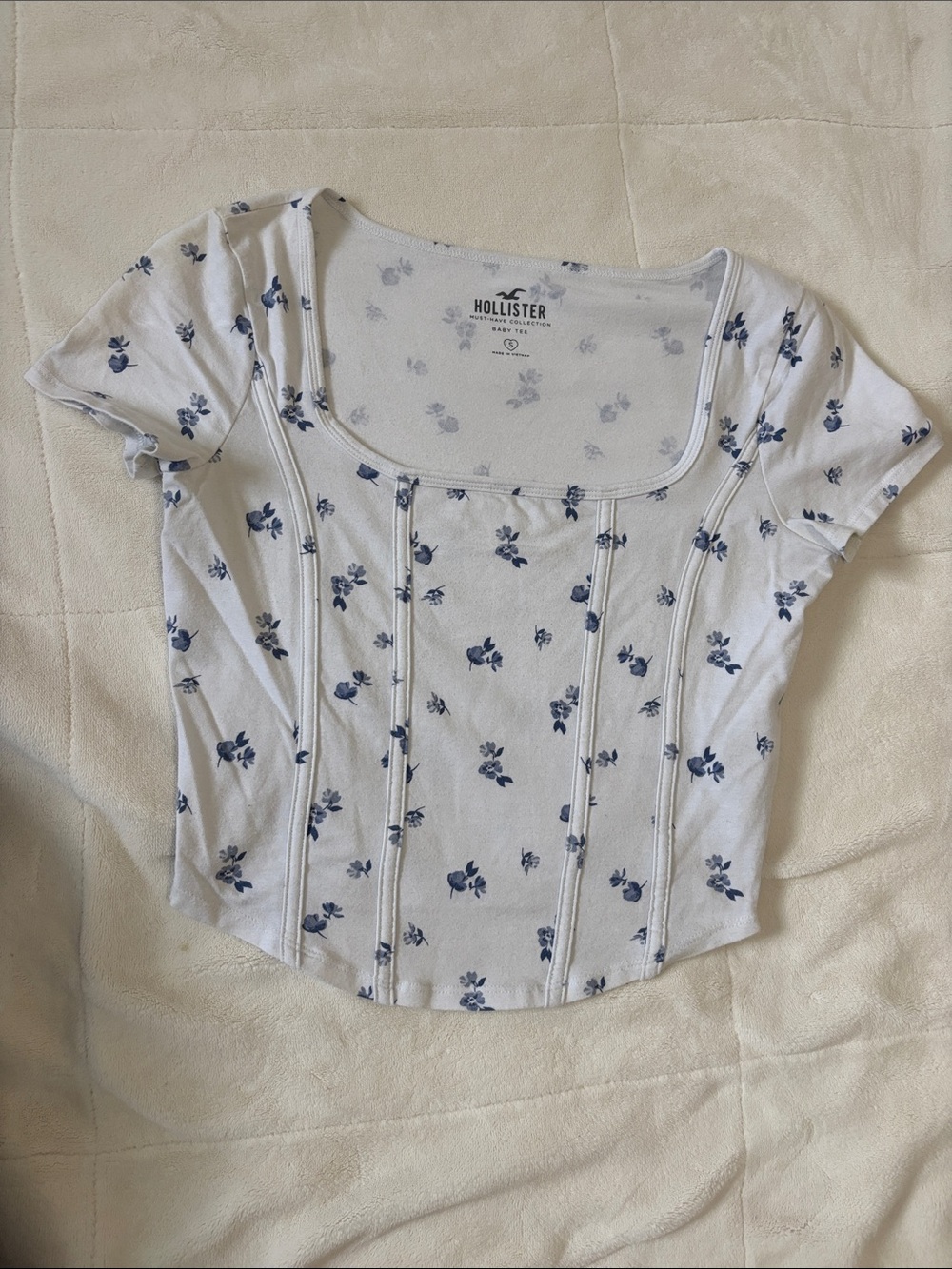 Hollister Women’s Baby-Tee